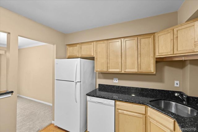 41715 Bedford Drive, Canton Charter Township, MI 48187