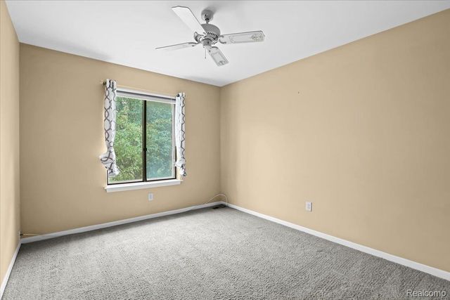 41715 Bedford Drive, Canton Charter Township, MI 48187