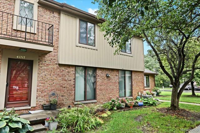 41715 Bedford Drive, Canton Charter Township, MI 48187