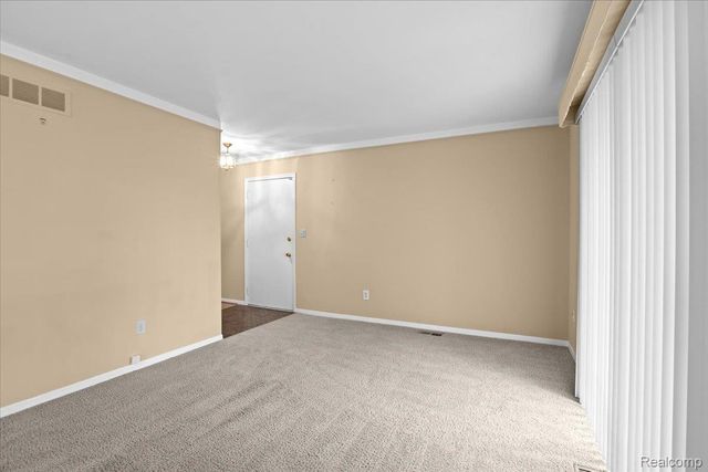 41715 Bedford Drive, Canton Charter Township, MI 48187