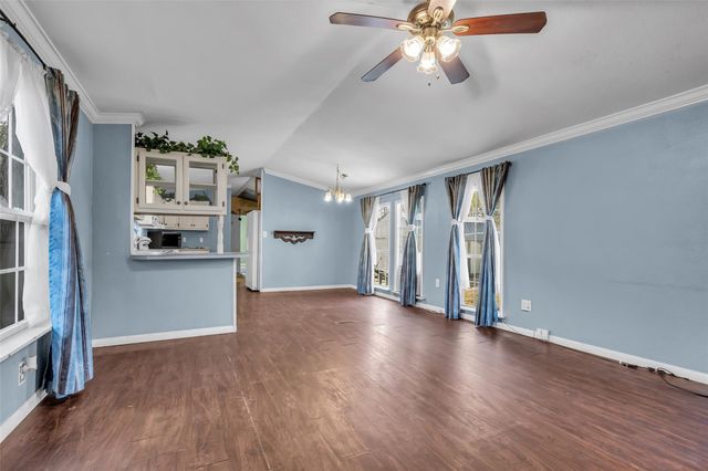 21138 Willow Street, New Caney, TX 77357