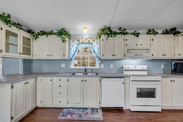 21138 Willow Street, New Caney, TX 77357