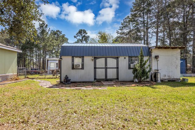 21138 Willow Street, New Caney, TX 77357