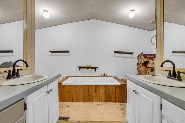 21138 Willow Street, New Caney, TX 77357