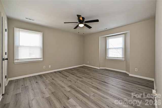 6156 Meadow Rose Lane, Charlotte, NC 28215