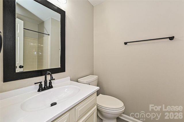 6156 Meadow Rose Lane, Charlotte, NC 28215