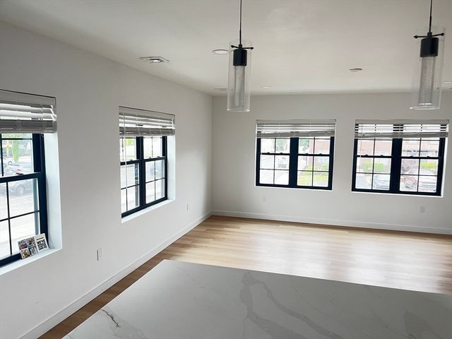 194 Rumford Avenue 1, Mansfield, MA 02048