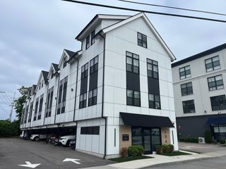 194 Rumford Avenue 1, Mansfield, MA 02048
