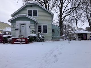 21 Sheraton Drive, Greece, NY 14616