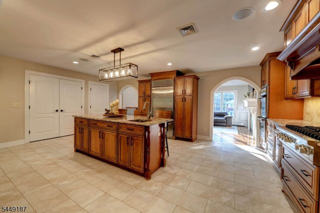 30 The Glen, Cedar Grove Twp., NJ 07009