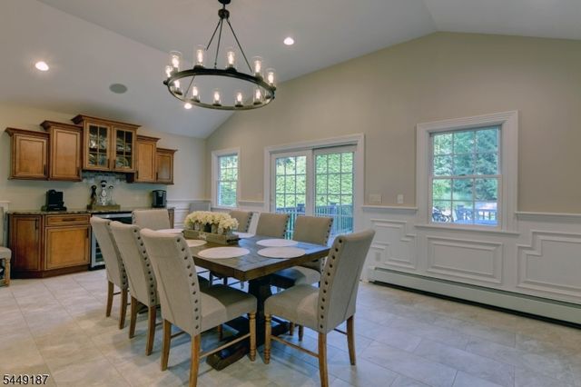 30 The Glen, Cedar Grove Twp., NJ 07009