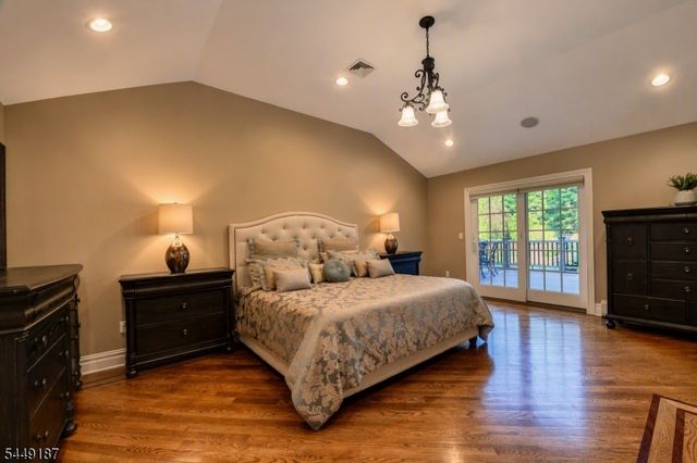 30 The Glen, Cedar Grove Twp., NJ 07009