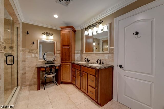 30 The Glen, Cedar Grove Twp., NJ 07009