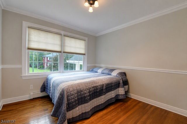 30 The Glen, Cedar Grove Twp., NJ 07009