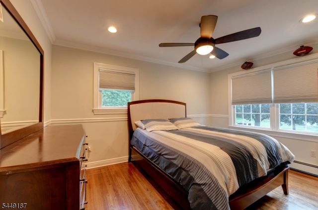 30 The Glen, Cedar Grove Twp., NJ 07009