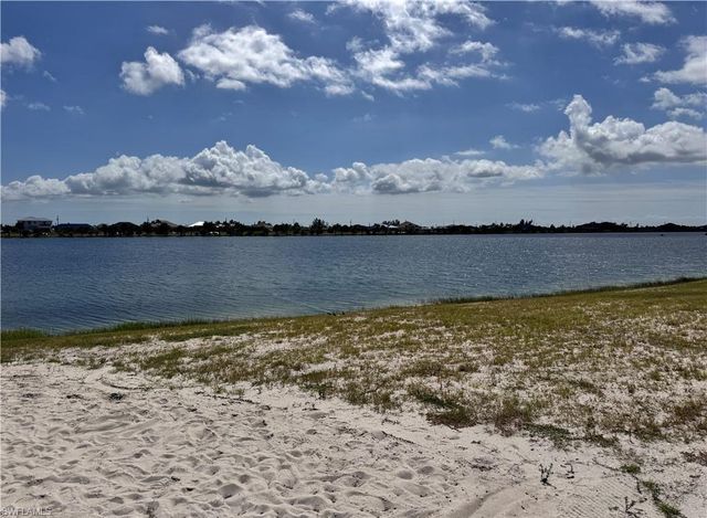 4105 NW 38th TER, Cape Coral, FL 33993
