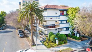 161 S St Andrews Place, Los Angeles, CA 90004