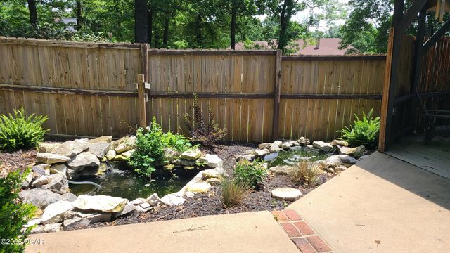 2007 E 47th Street, Joplin, MO 64804