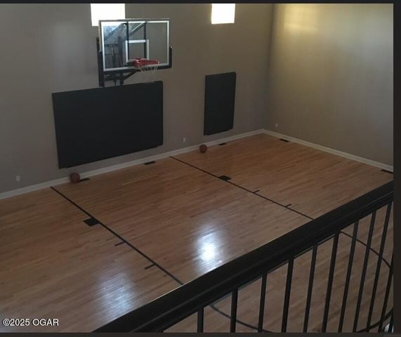 2007 E 47th Street, Joplin, MO 64804