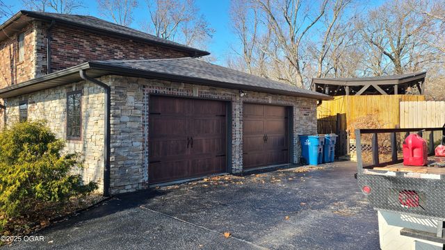 2007 E 47th Street, Joplin, MO 64804