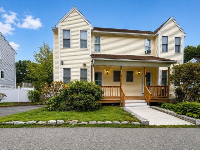 438 Plantation St 438, Worcester, MA 01605