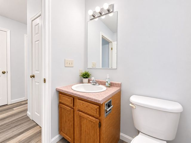 438 Plantation St 438, Worcester, MA 01605