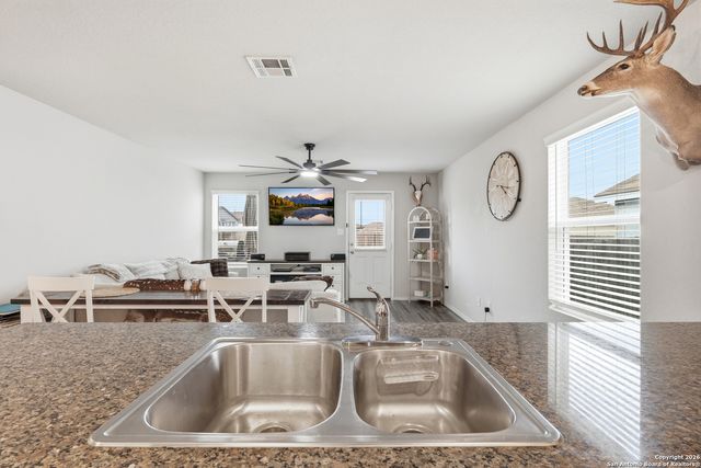 5647 Jasmine Spur, Bulverde, TX 78163