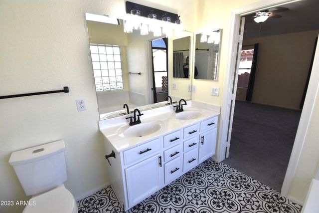 10230 W COUNTRY CLUB Trail, Peoria, AZ 85383