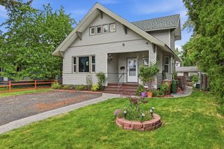 1018 W Grace Ave, Spokane, WA 99205