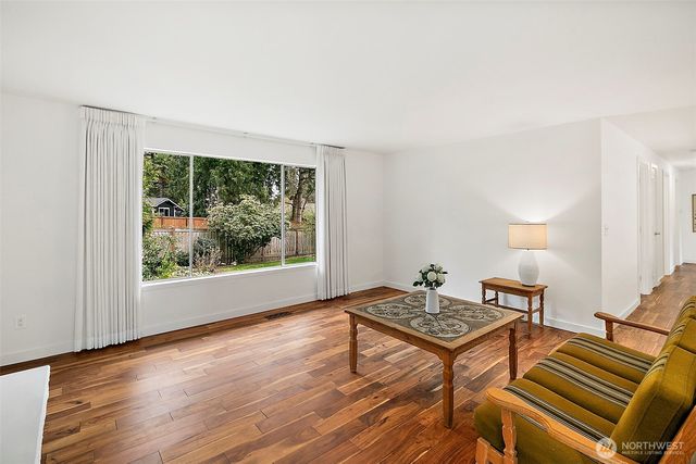 14014 118th Avenue NE, Kirkland, WA 98034