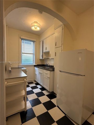 1361 Meridian Ave 4, Miami Beach, FL 33139