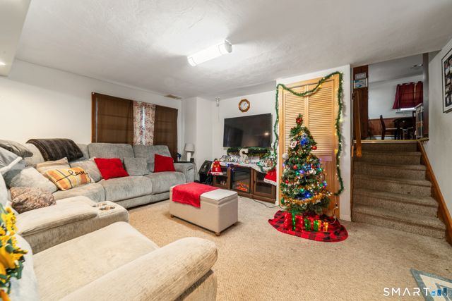 138 Townsend Avenue, Waterbury, CT 06705