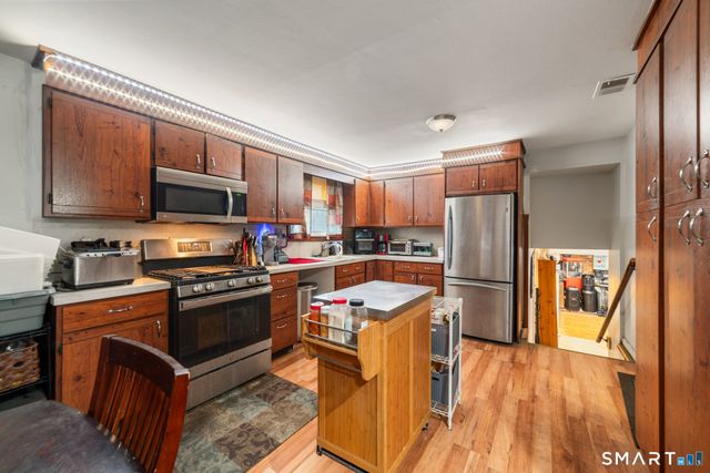 138 Townsend Avenue, Waterbury, CT 06705