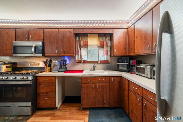 138 Townsend Avenue, Waterbury, CT 06705