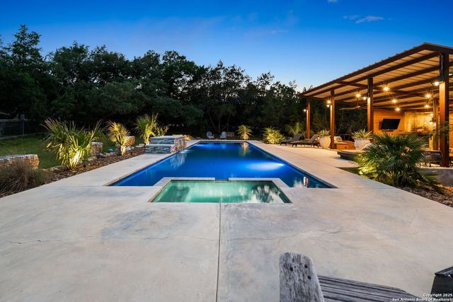 195 Desert Flower, Spring Branch, TX 78070