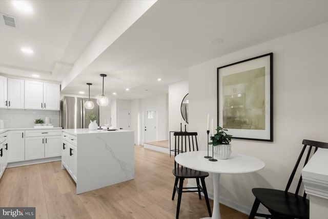 1622 CHESAPEAKE DR, Edgewater, MD 21037
