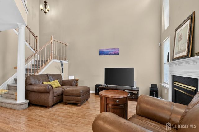 12 Berkshire Court, Manalapan, NJ 07726