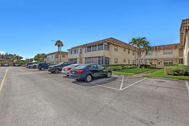 81 SAXONY B 81, Delray Beach, FL 33446