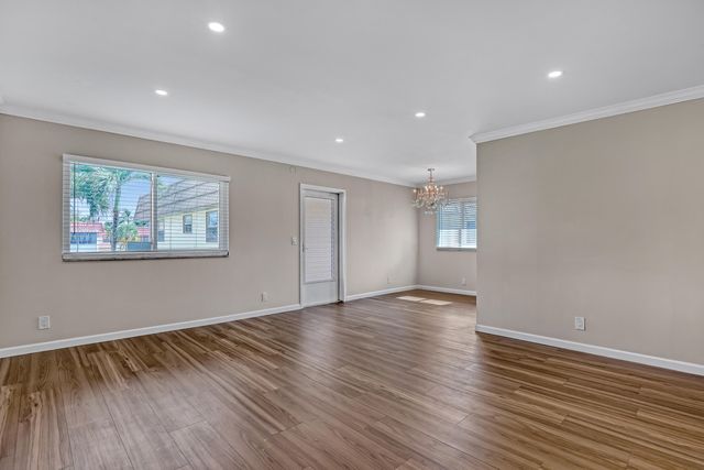 81 SAXONY B 81, Delray Beach, FL 33446