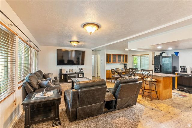 888 W STORM MTN, Salt Lake City, UT 84123