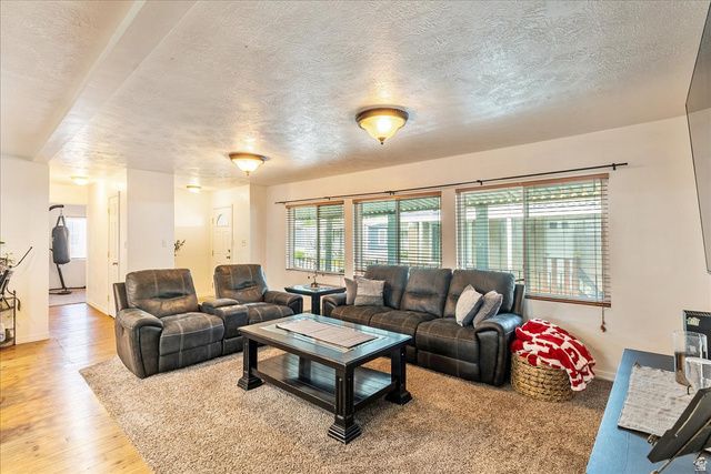 888 W STORM MTN, Salt Lake City, UT 84123