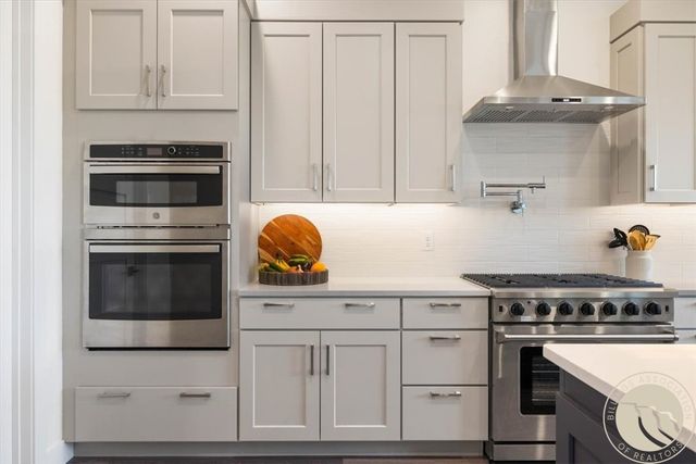 6113 Creek Crossing Road, Billings, MT 59106