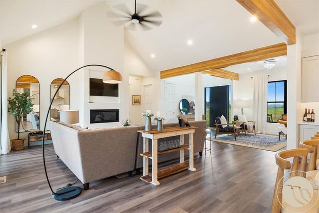 6113 Creek Crossing Road, Billings, MT 59106