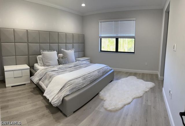8863 Madrid CIR, Naples, FL 34104