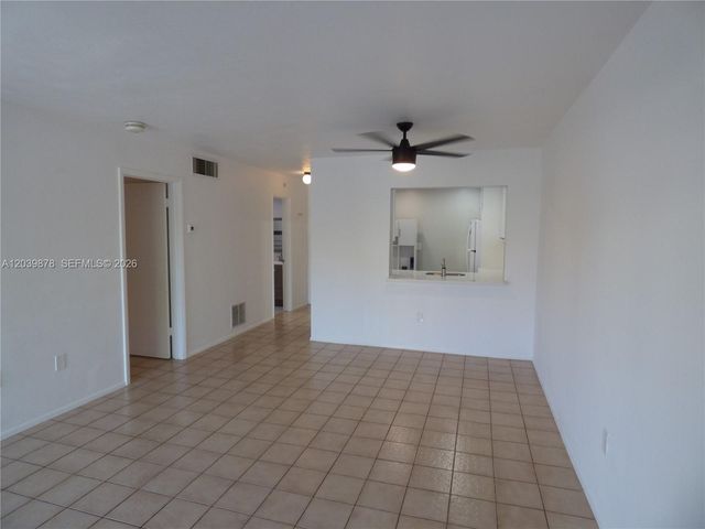 9631 SW 77th Avenue 207C, Miami, FL 33156