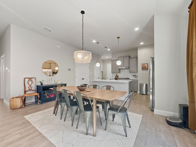 2216 Redwing Drive, Denton, TX 76205