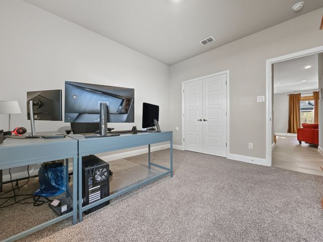 2216 Redwing Drive, Denton, TX 76205