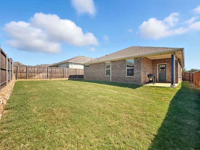 2216 Redwing Drive, Denton, TX 76205