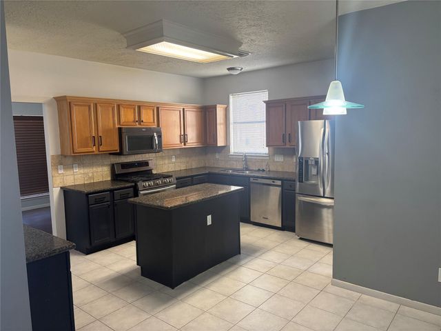 4019 Mission Valley Drive, Missouri City, TX 77459