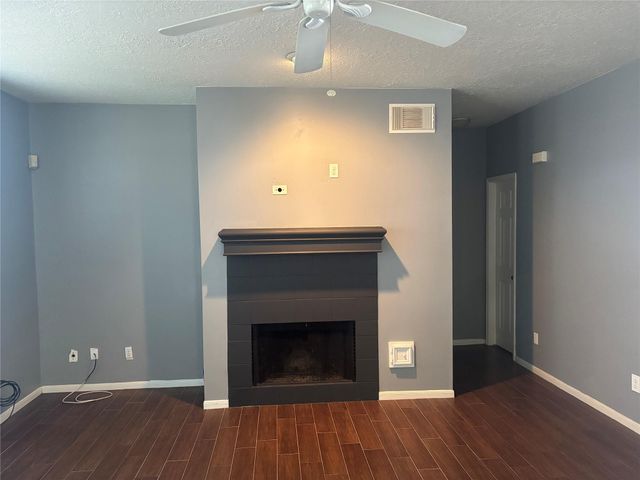 4019 Mission Valley Drive, Missouri City, TX 77459